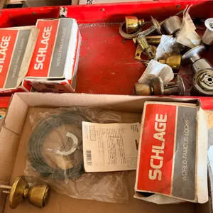 Used knobs and locks