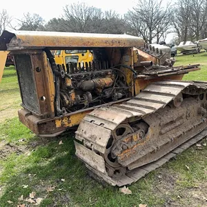1949 Oliver Cletrac DDH crawler (Non-Running)