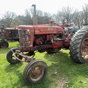 1951 IH Farmall MD wide front (Non-Running)