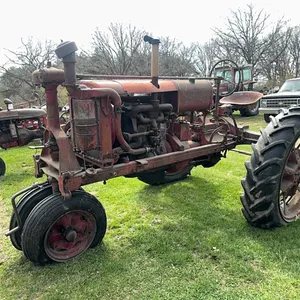 1935 IH Farmall F-20 narrow front (Non-Running)