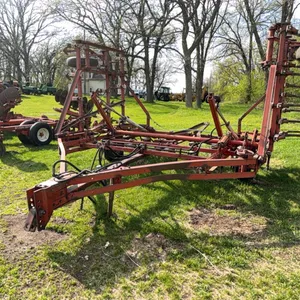 International 22’ field cultivator