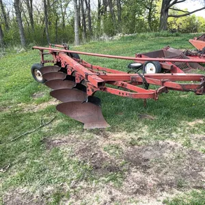 International 550 5btm semi-mount plow