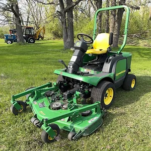 John Deere 1420 Series II front deck lawn mower