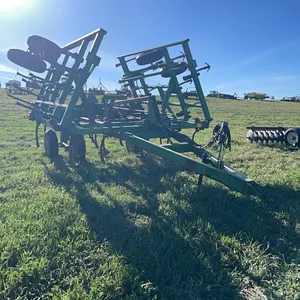 John Deere (JD) 22 ft Field CULTIVATOR 980