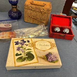 Baoding Balls, Small Trinkets & Misc