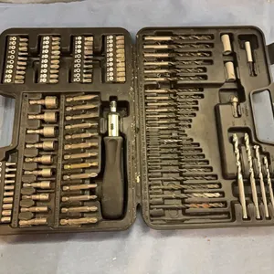 Screwdriver and bit set