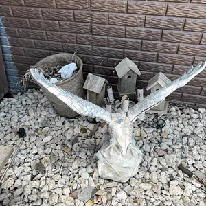 Lawn decor