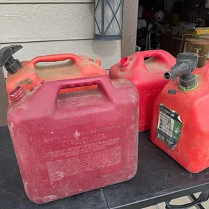 Gas cans