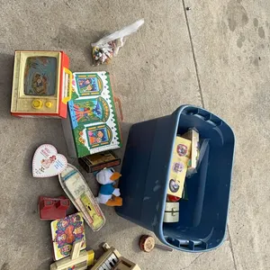 toys