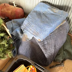 Moving blankets