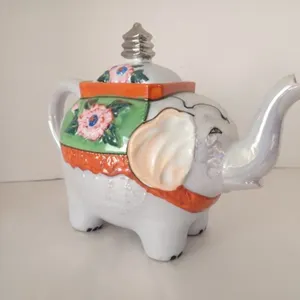 Vintage Japanese Teapot