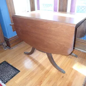 Vintage Mahogany DIning Table