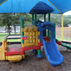 Ultra Play Discovery Range Playground