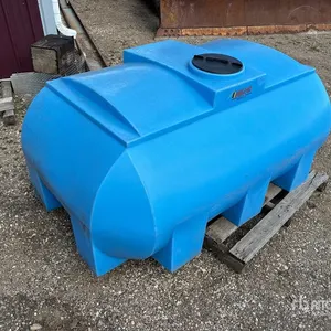 Hold-On 300 gal Water Tank