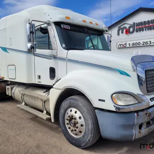 2006 Freightliner Columbia 120 T/A Semi Truck
 UNRESERVED
