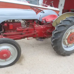 Ford 9N Tractor – Gas, STD 3-Gear w/ Hi-Lo Range, 3-Point Hitch, PTO, Good Rubber