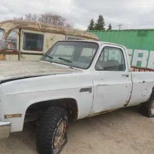 1985 GMC Sierra Classic 1500 4x4 – 6.2L Diesel, Automatic, Project Vehicle – No TOD