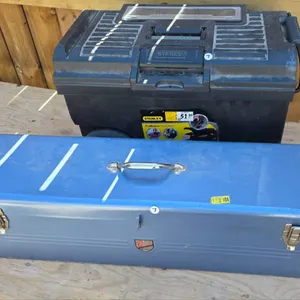 Stanley Mobile Tool Chest and Beach Metal Toolbox Set