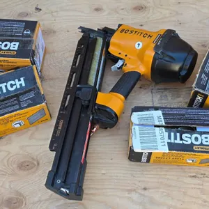 Bostitch Nailer Gun with 3-1/4" x .120" and Nail Boxes