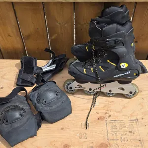 Koho Size 10 Roller Blades with Accessories