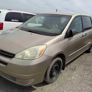 2004 Toyota Sienna SN: 5TDZA29C74S178178