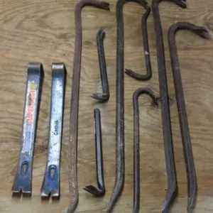10 Various Pry Bars