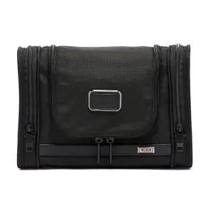 TUMI Hanging Travel Kit One Size Black