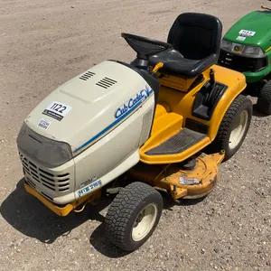 CUB CADET 46” LT DECK 300190 RIDING MOWER SN: 531733