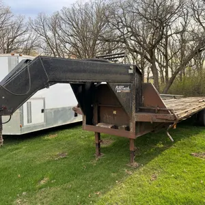 26' Tandem axle gooseneck flatbed
