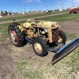 1941 FORD 9N 2WD TRACTOR - LOCATED IN SOUTH YARD