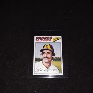 1977 Topps Rollie Fingers