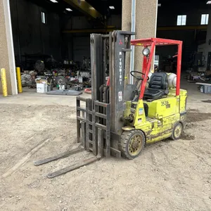 Mitsubishi FGC25 Forklift