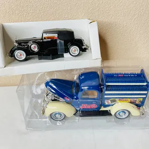 Diecast Packard & Ford Pepsi Truck