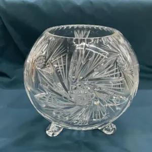 LARGE PINWHEEL CRYSTAL ROUND BOWL/VASE ON 3-LEGS