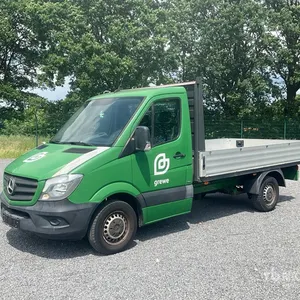 2016 Mercedes-Benz Sprinter 211 CDI 4x2 Flatbed Truck