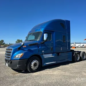 2020 Freightliner Cascadia 126 6x4 T/A Sleeper Truck Tractor