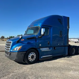 2019 Freightliner Cascadia 126 6x4 T/A Sleeper Truck Tractor