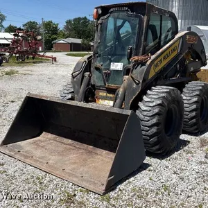 2016 New Holland L234 Loader skid steer loader
