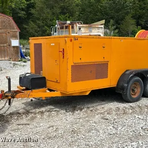 1995 Sewer Equipment Co. Of America 747FR2000 sewer jettter trailer