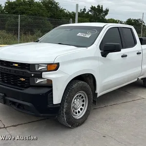 2021 Chevrolet Silverado 1500 Ext. Cab pickup truck