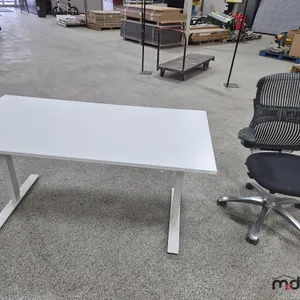 63"x31" Manually Adjustable Height Desk & Chair
 UNRESERVED