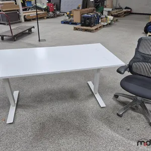 63"x31" Manually Adjustable Height Desk & Chair
 UNRESERVED