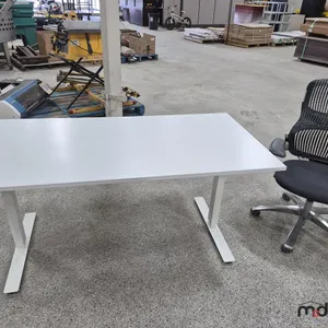 63"x31" Manually Adjustable Height Desk & Chair
 UNRESERVED