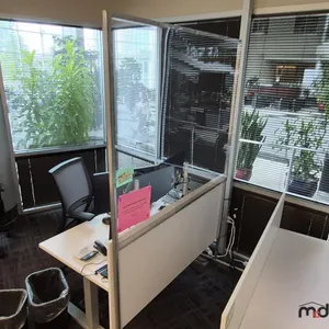 (2) 58''x84'' Plexi Glass Dividers
 UNRESERVED
