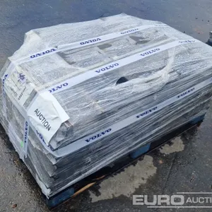 Unused Pallet of 600mm Steel Tracks, Volvo Part NR 14615120 