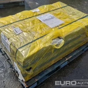 Unused Pallet of 700mm Steel Tracks, Volvo EC360, Volvo Part NR 14532504 