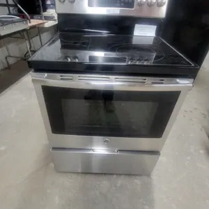 GE Stainless Steel Electric Range with Glass Ceramic Cooktop and Convection Oven Self Clean