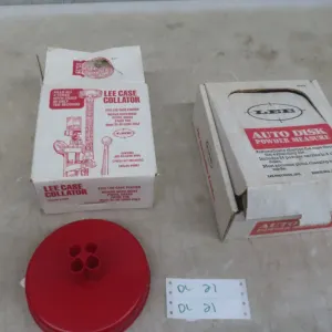 Lee Disk Powder Measure and Lee Case Collector