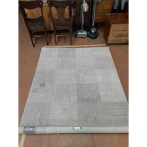*Area Rug - PICKUP ONLY