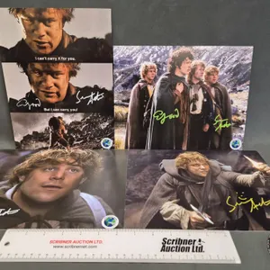 Autographed 8x10 Photos (4) : Lord Of The Rings - Sean Astin -Elijah Wood